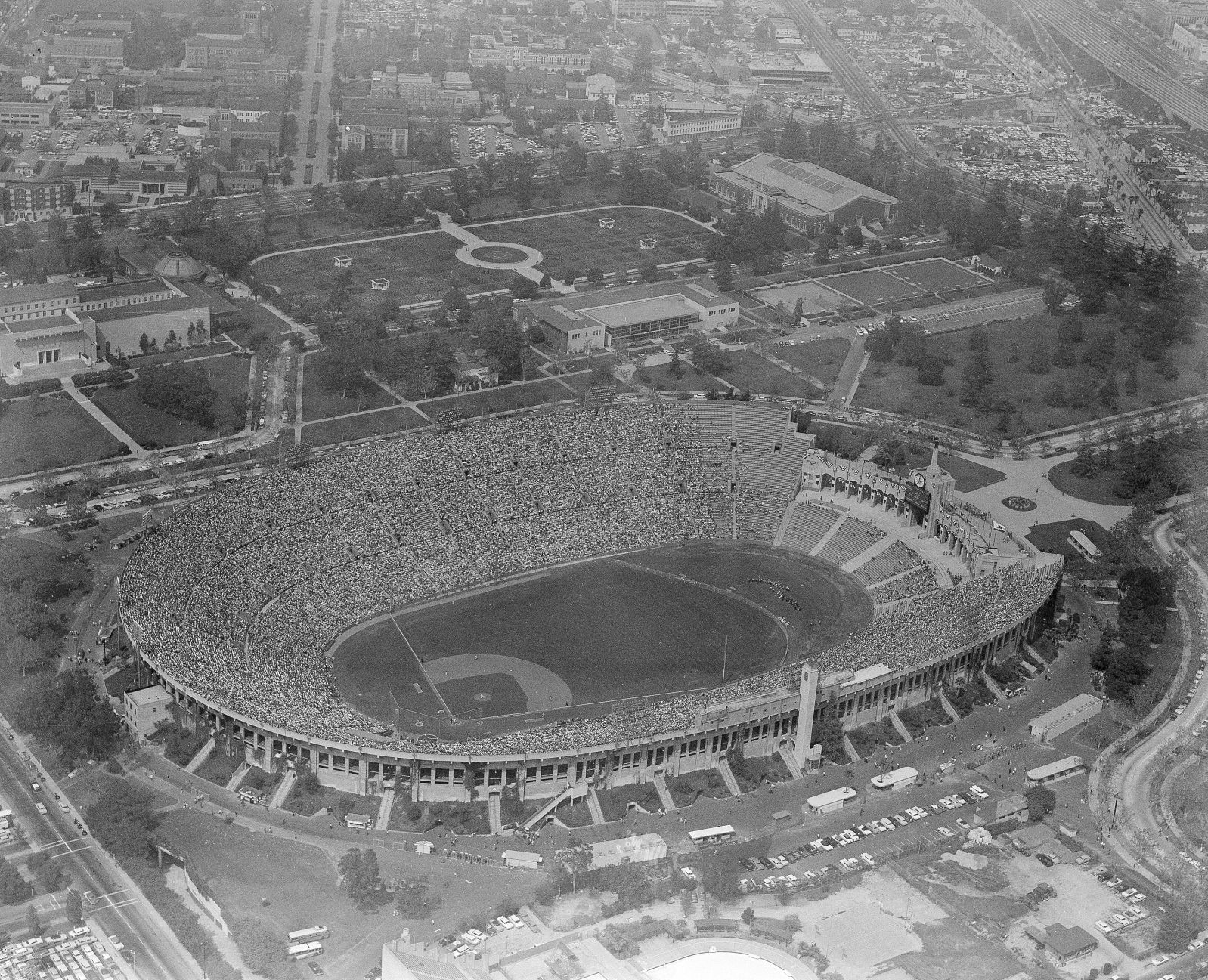 Dodgers First Game In LA